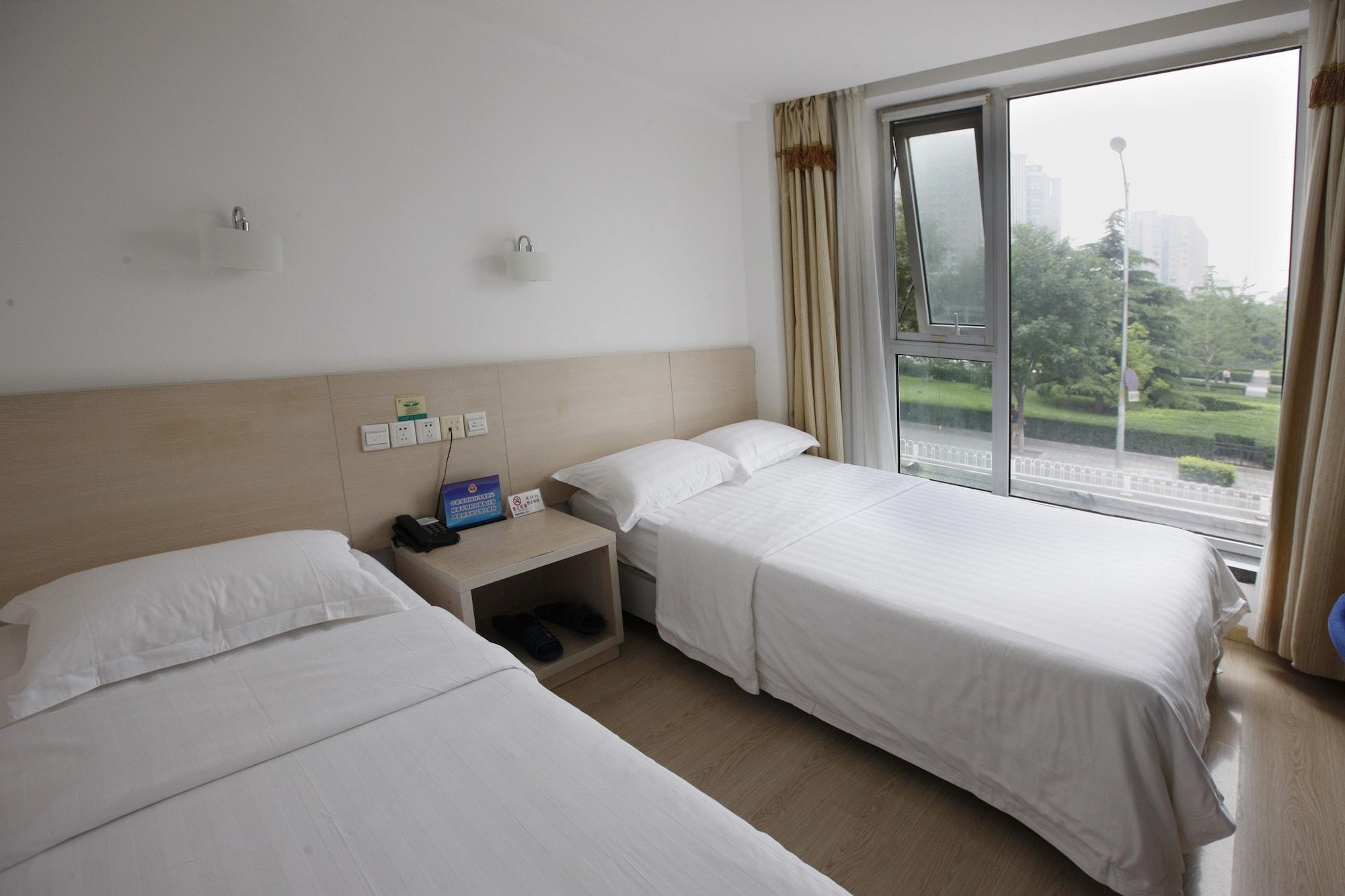 Beijing Dongdan Hotel Near Wangfujing Street,Tian'Anmen Square,The Forbidden City,Free Self-Service Laundry Room Dış mekan fotoğraf